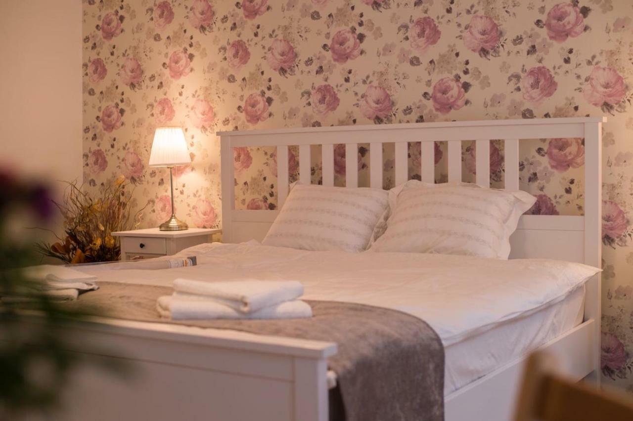 Appartamento Casa Witting Braşov Esterno foto